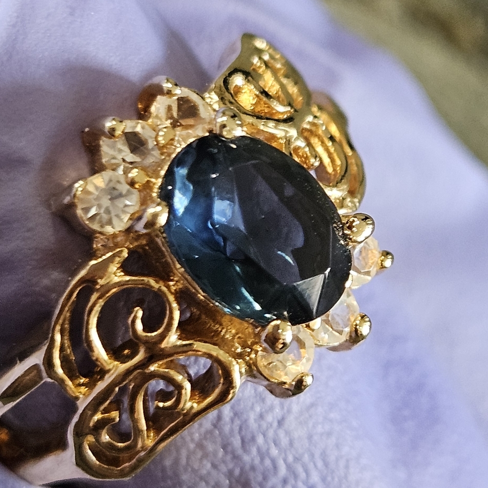 Haviland Gold Ring with Blue Gemstone and Crystal Accents - Picture 11 of 15
